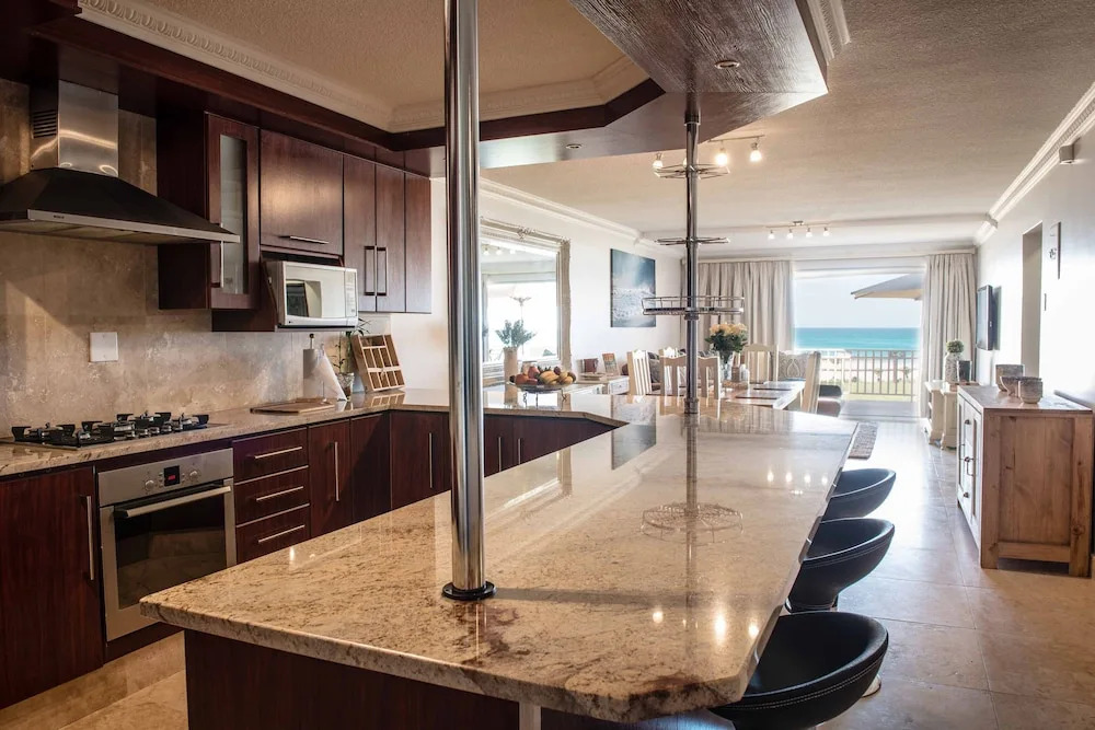 Jeffreys Bay Villas on The Beach