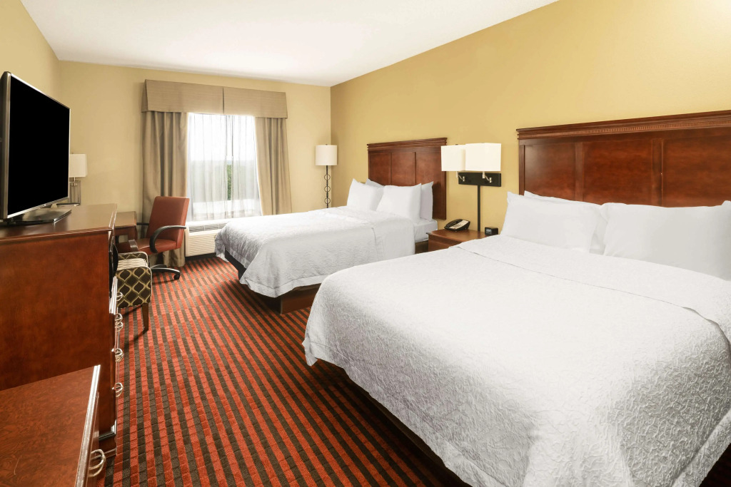 Hampton Inn Covington, GA