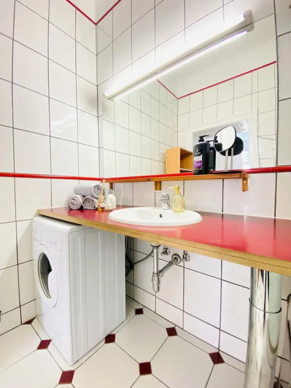 Cozy 2BR Apartment Near Westbahnhof