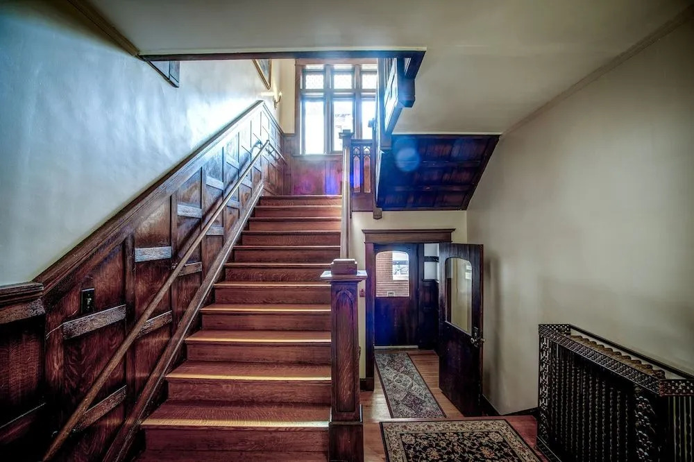 Rogers House Bed & Breakfast Inn