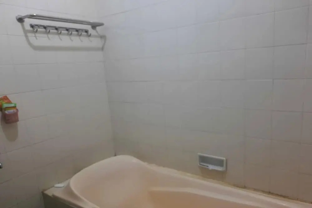 OYO Life 93160 Kost Jenny Karawang