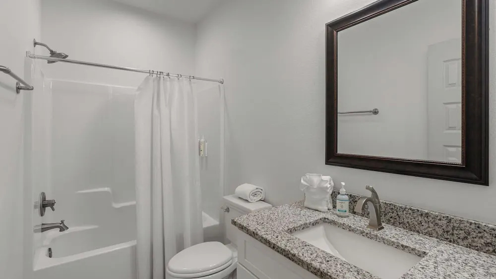 Sea Love by Avantstay Beach Home + Sleeps 16 Mins to Miramar Beach + Community Pool Group Stay