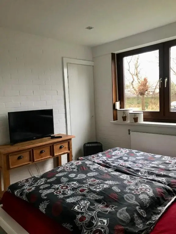 Bungalow kleine Deichperle, Strand, Deich und ein wunderschöner kleiner Ort in unmittelbarer, fußläufger Nähe