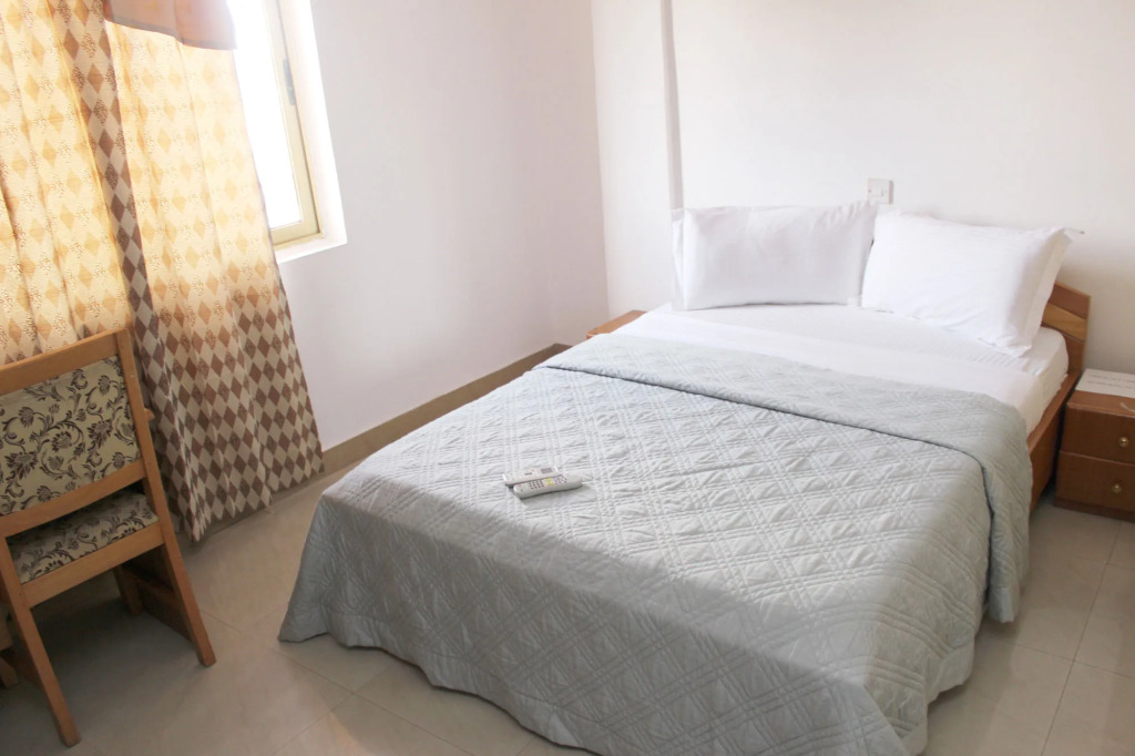 Prestige Suites