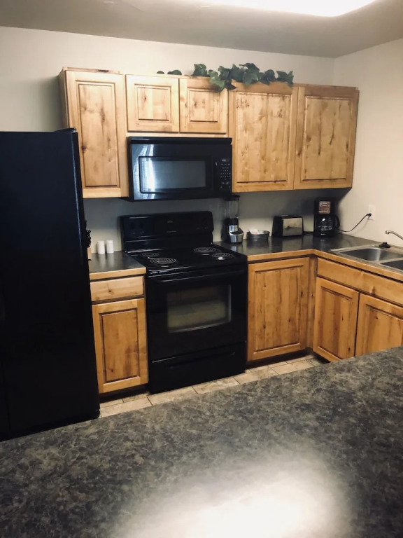 Cedar Canyon Condos