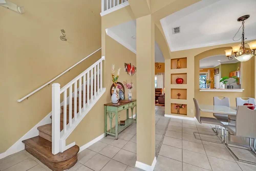 Solana Pool Home in Davenport FL