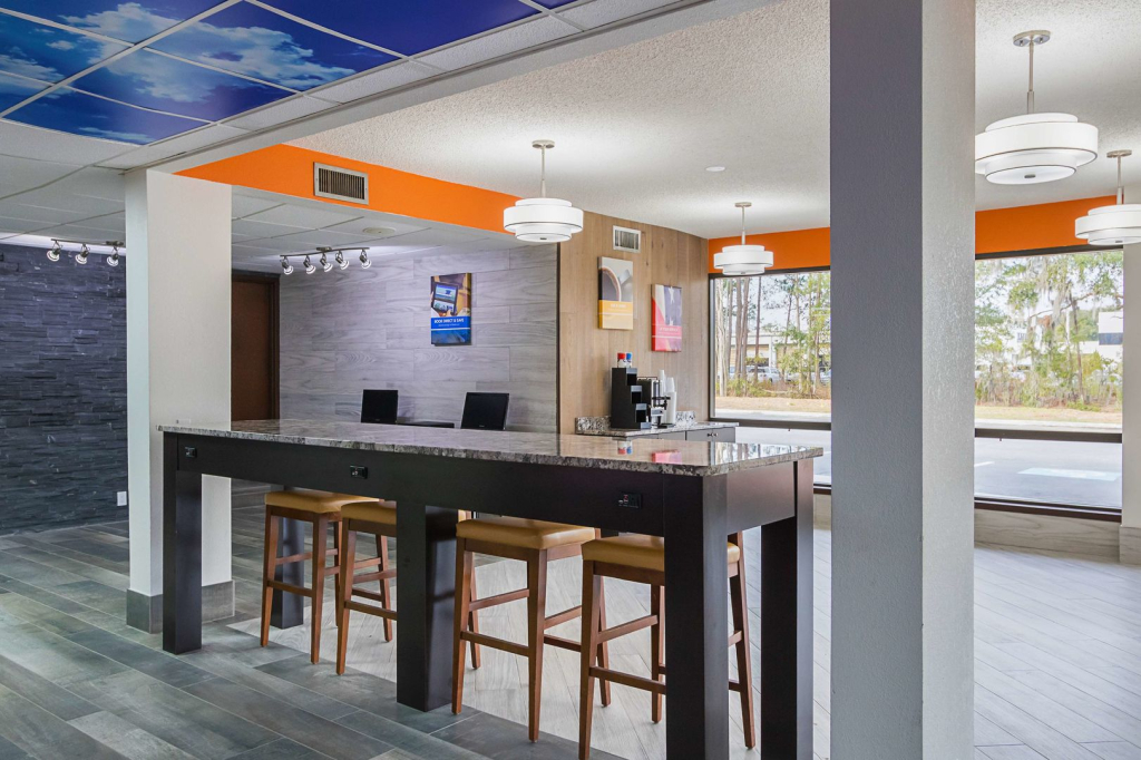 Motel 6-Savannah, GA - Midtown
