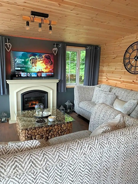 Percy Wood Lodges with Hot Tubs