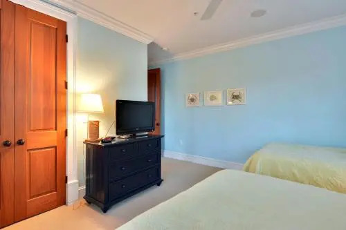 6002 Maritime Villa by Akers Ellis Rentals