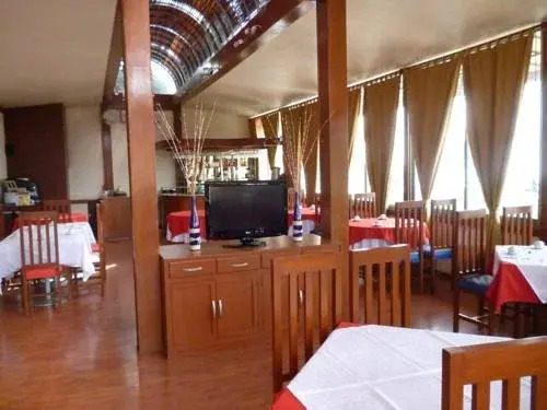 Hotel Q