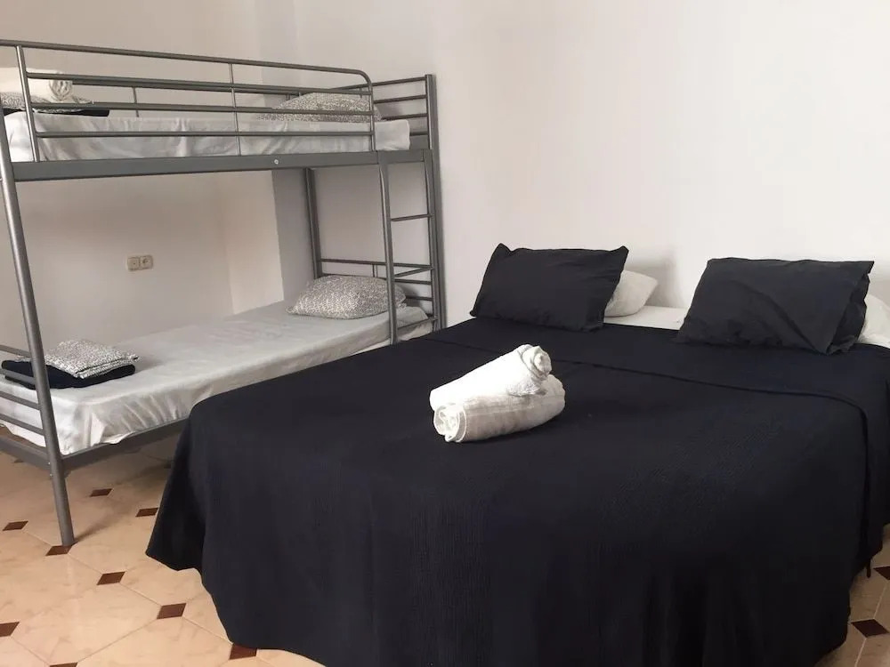 Charming Nerja Hostel