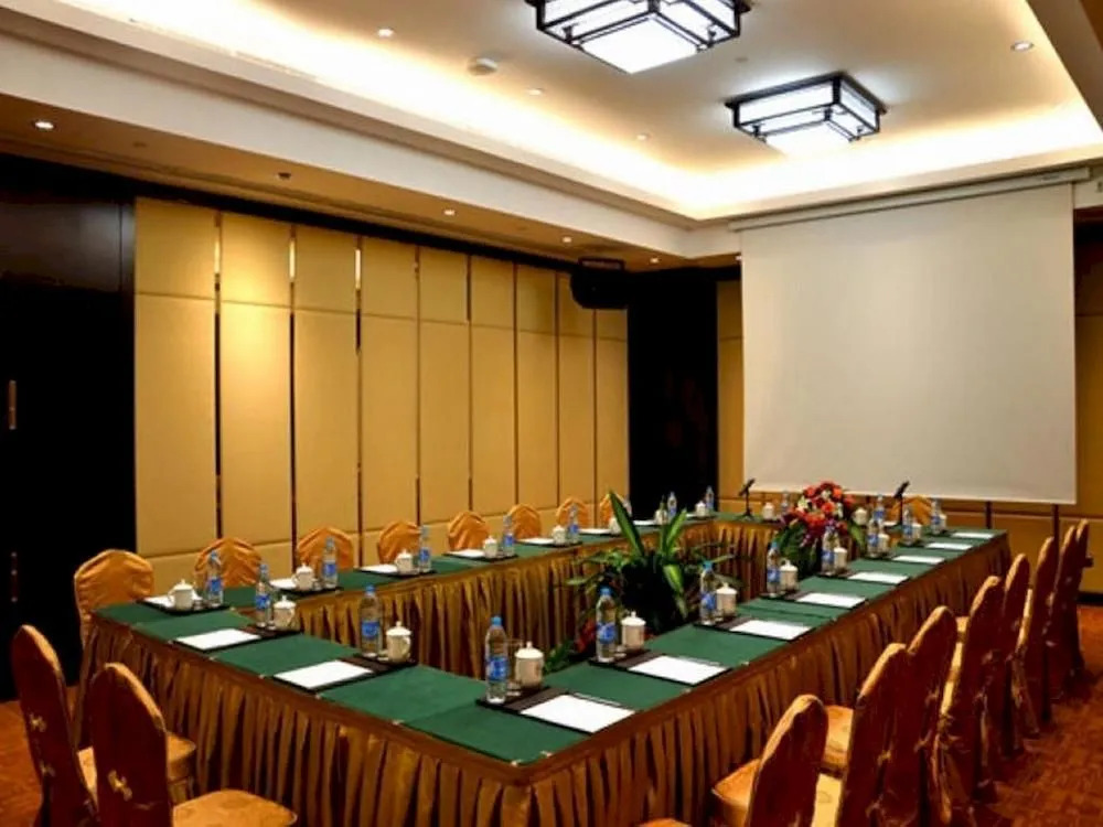 Yangzhou Tairun Hotel