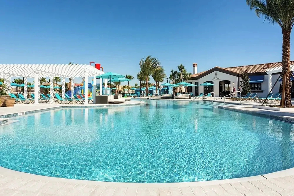 Upstay- Family Villa for 12 w Pool, Games & BBQ