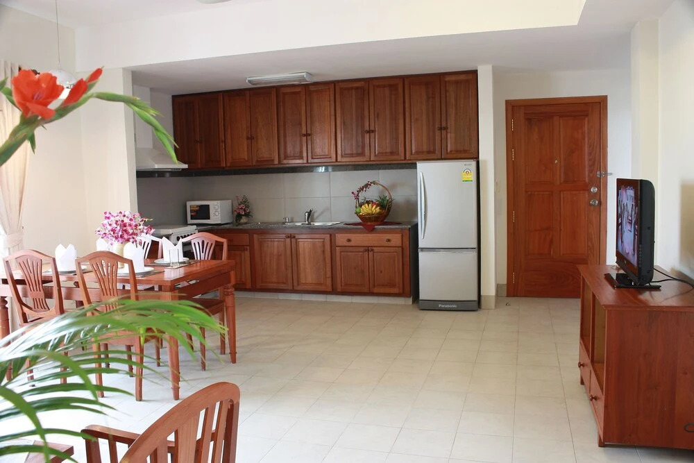 Lux Riverside Hotel & Apartment