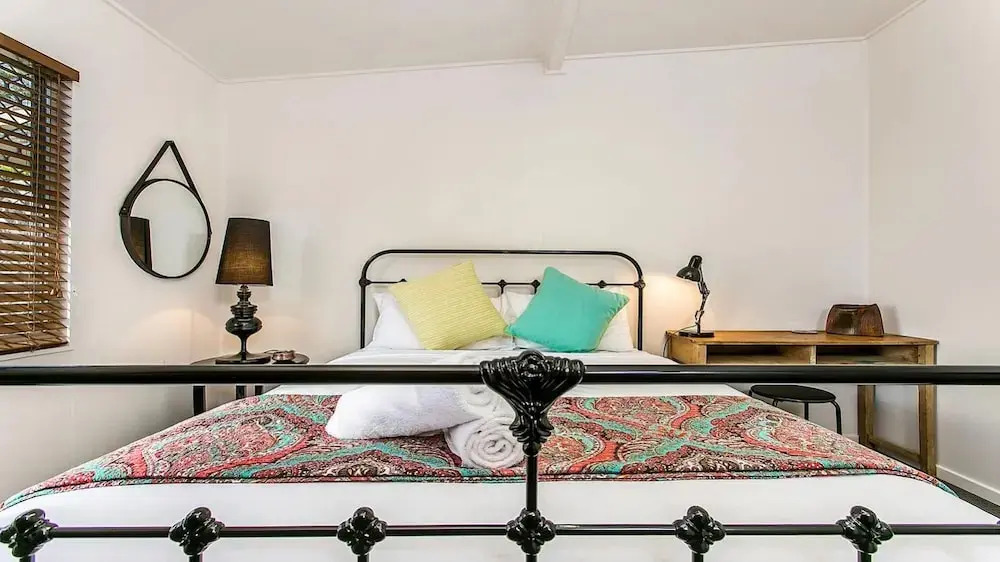 Your Luxury Escape - Bungalow 8