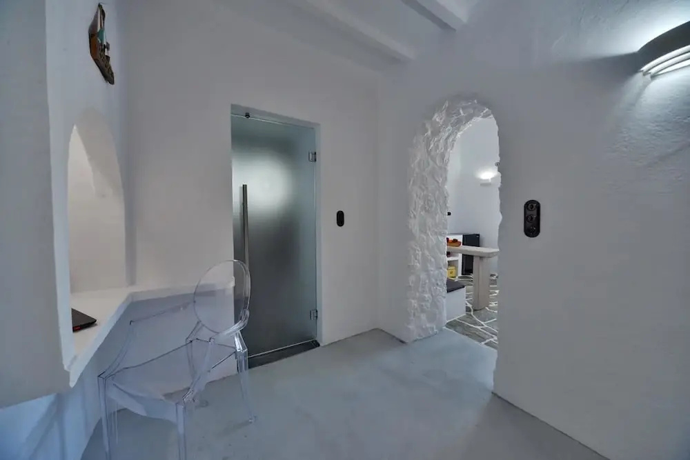 Amo Suites & Spa
