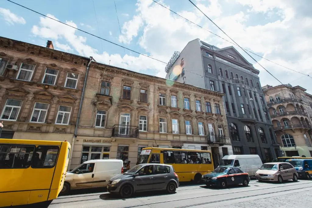 Apartment On Horodotska 13