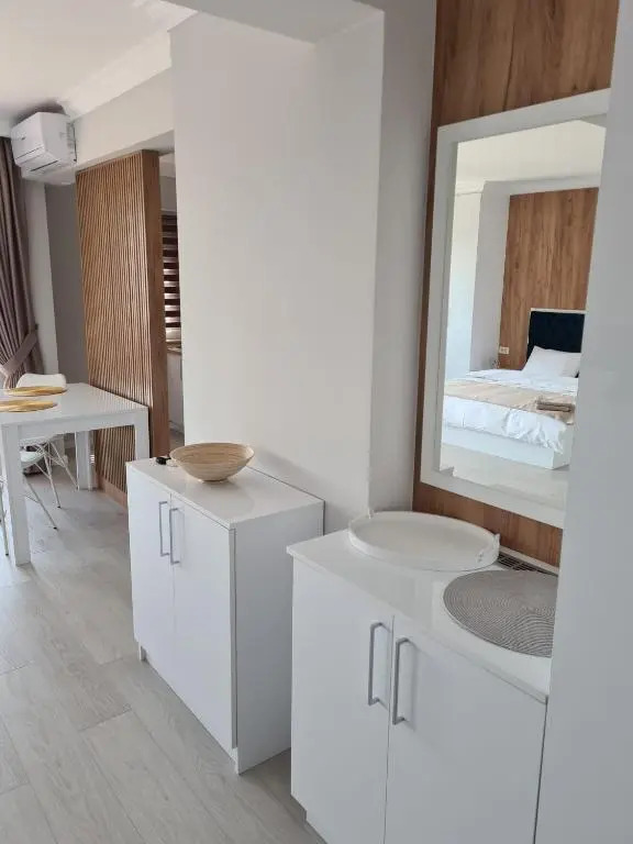 Modern Studio