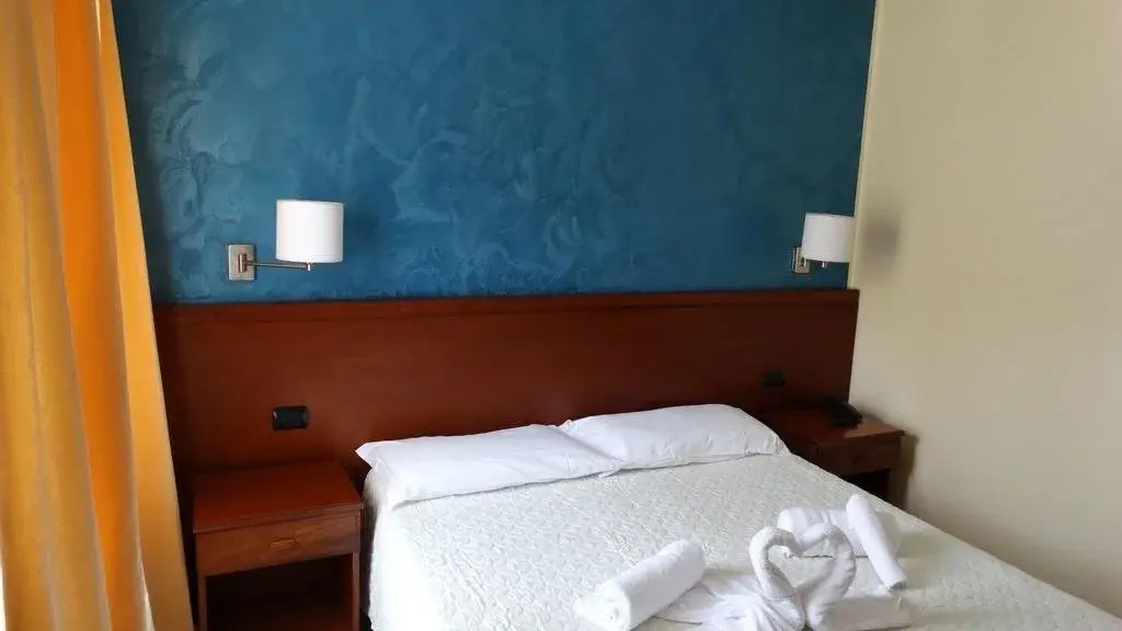 Lms Locanda Montescano Hotel Ristorante