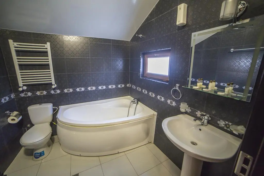 Hirmas boutique hotel