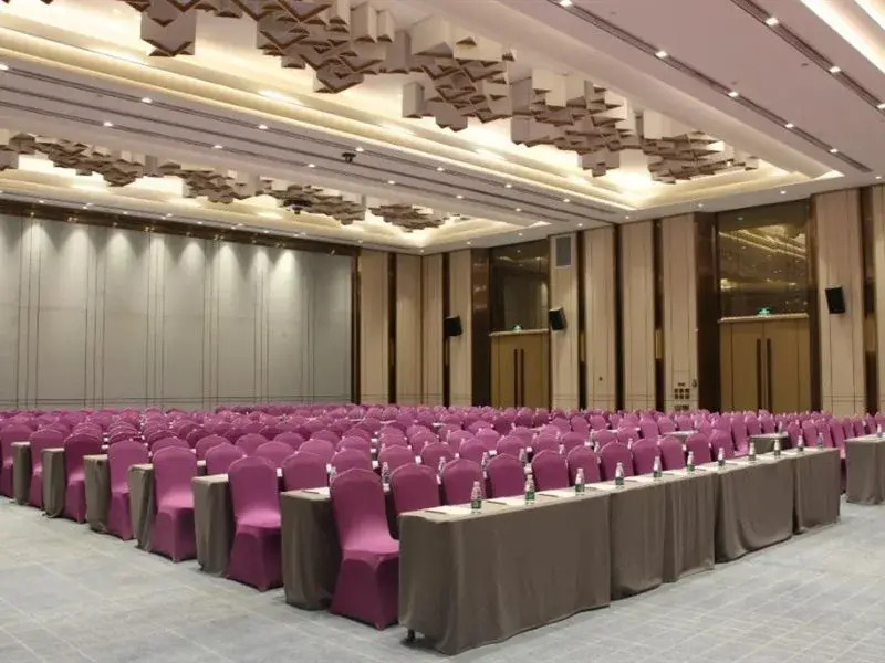 Atour Hotel Zhongshan Ancient Town Huayi Plaza