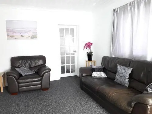 Springfield Holiday Apartments HALodge Hotel