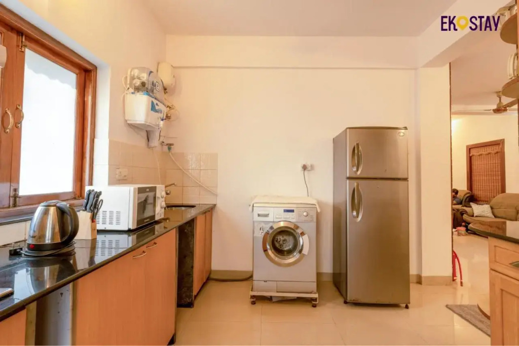 EKOSTAY- Coconut Grove Villa