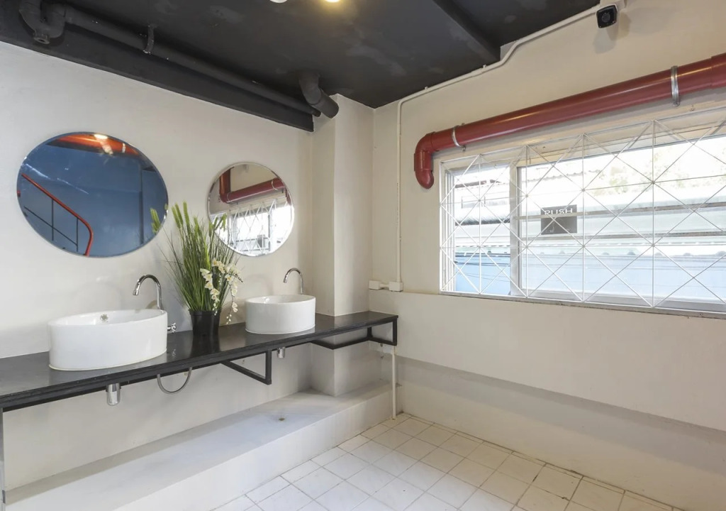 Fun Hostel Phuket Patong - Adults Only