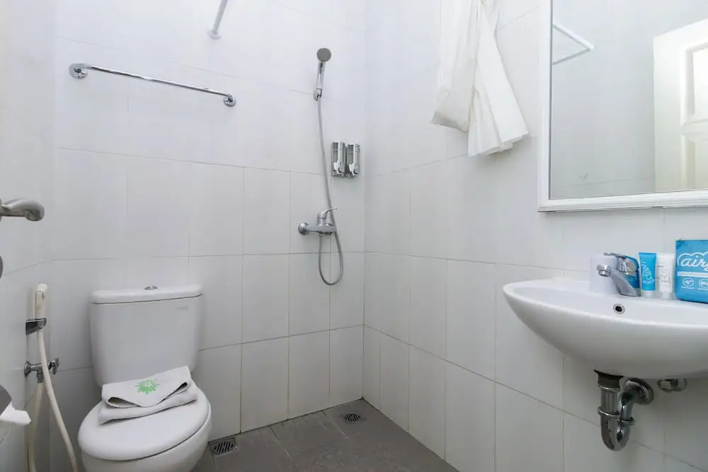 Airy Kertajaya Indah Timur Lima Belas 17 Surabaya