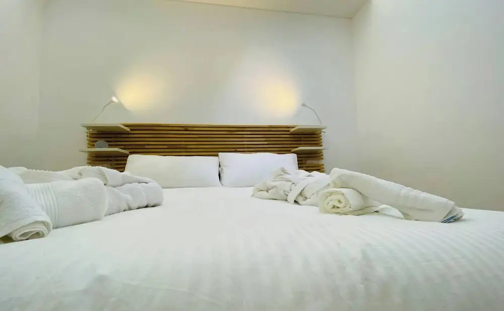 Prestigious Villa Olimpo With Pool And Sea View