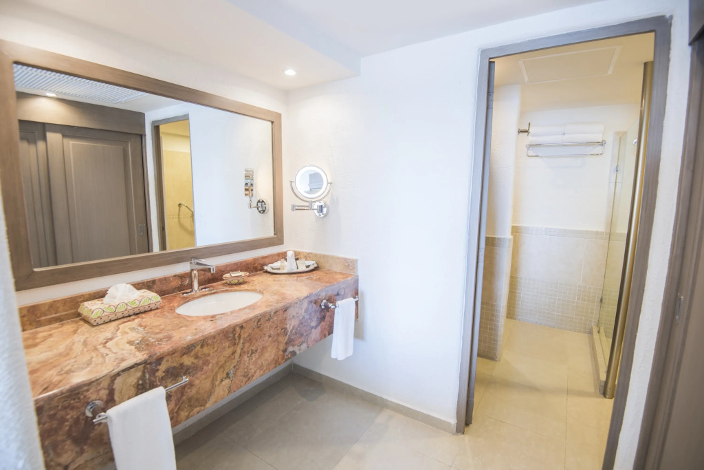 Sunscape Cancun All-Inclusive Resort & Spa by Hyatt