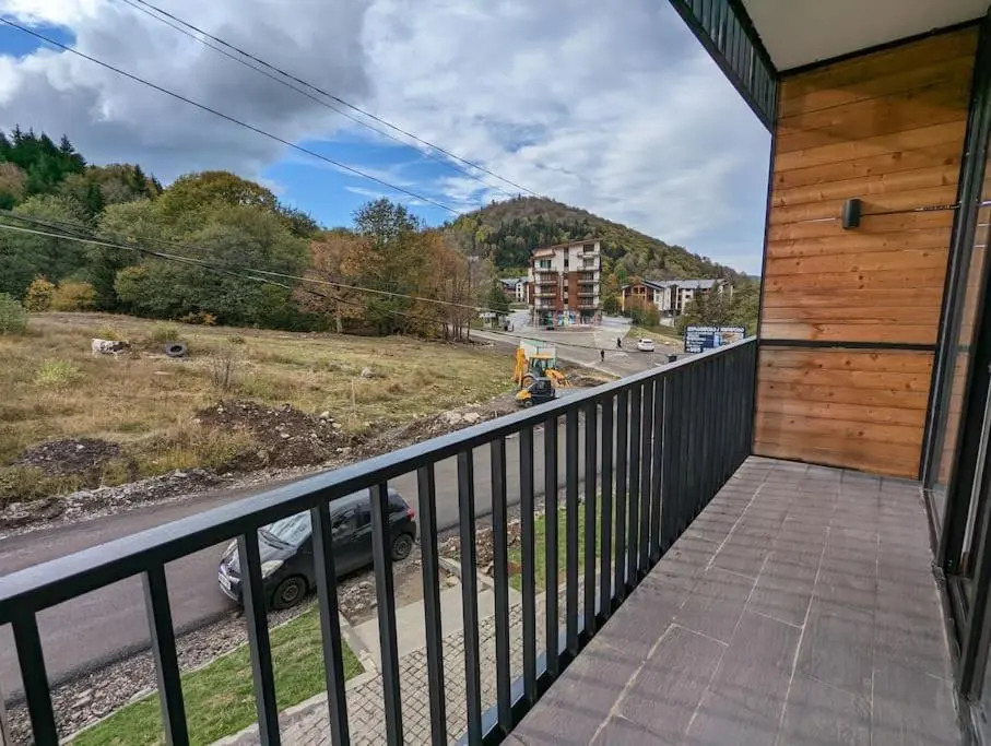 Modern 1BR Condo Near Didveli - 7 Min Walk