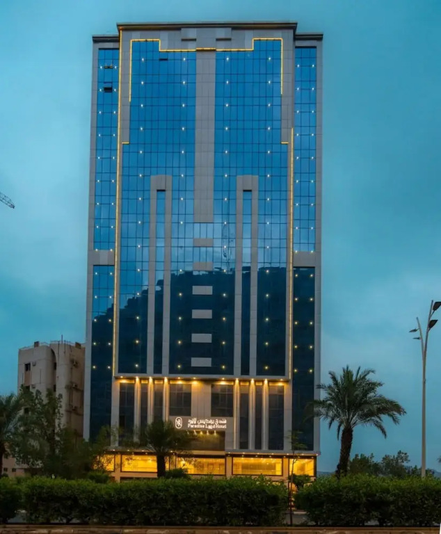 Baradis Land Hotel