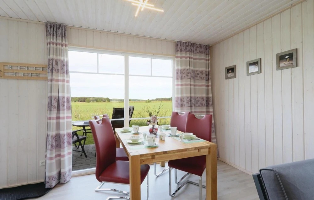 Stunning Home In Zerpenschleuse