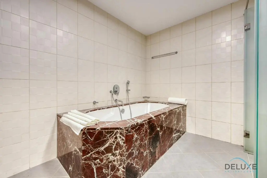 Outstanding 3BR at Sadaf 7 JBR by Deluxe Holiday Homes