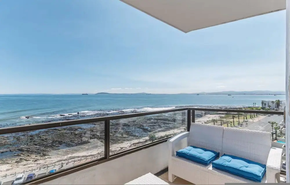 Secure One Bed Uninterrupted Ocean Views