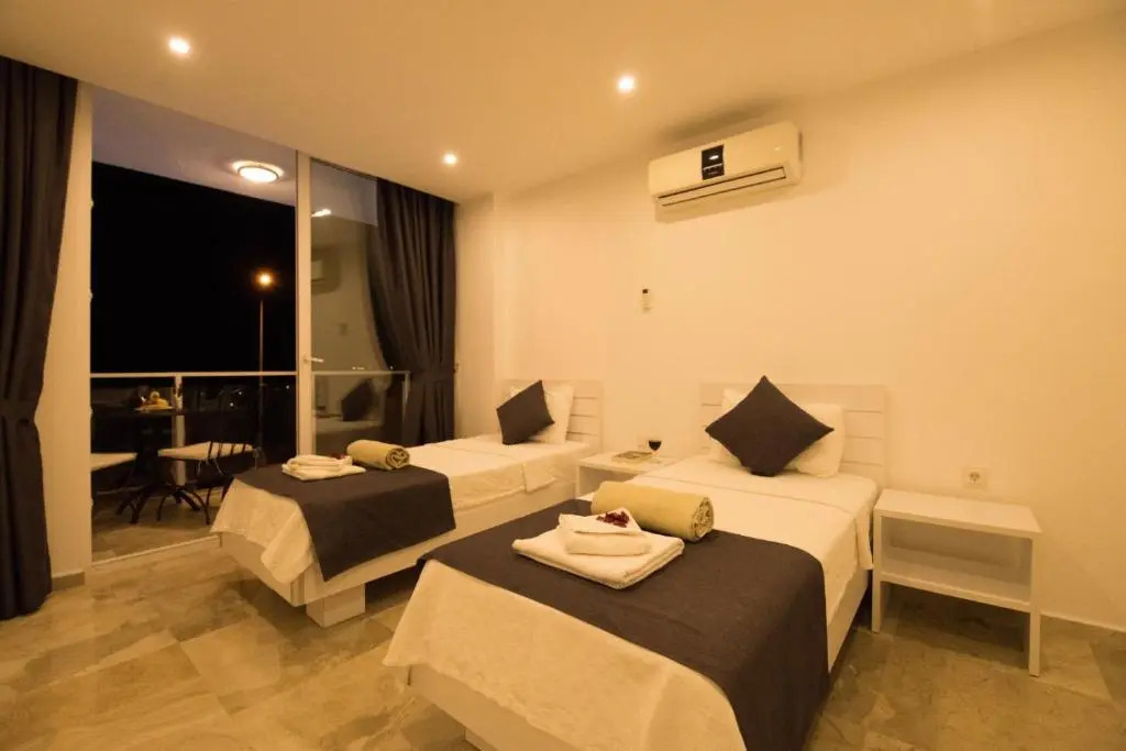 Lumiere Villas 2