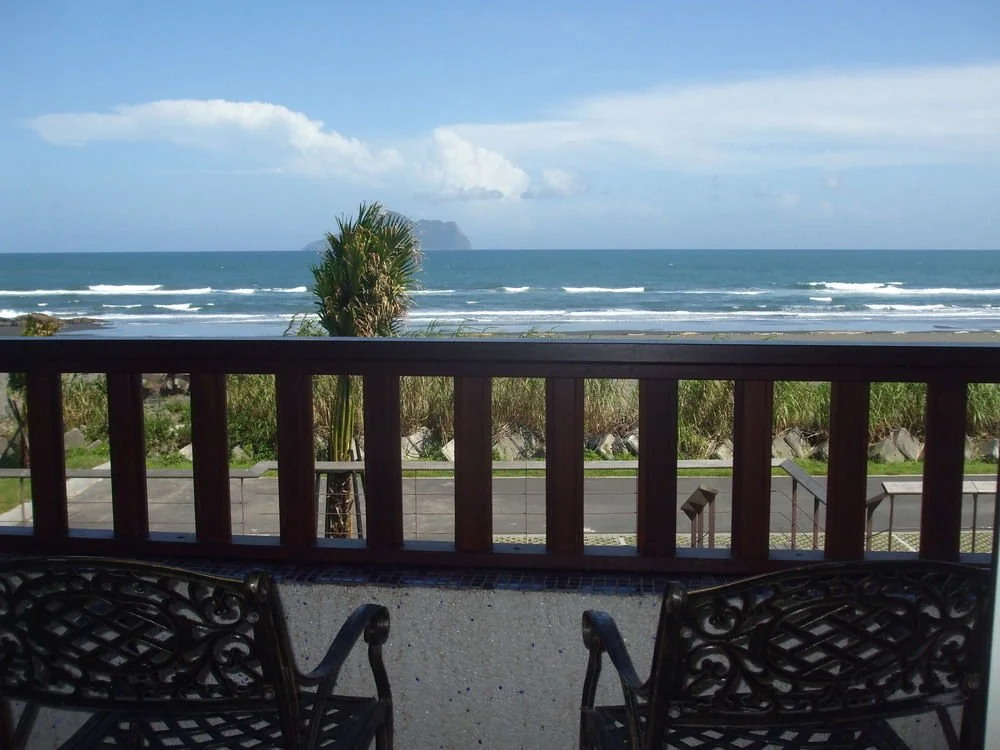 Waiao Beach House