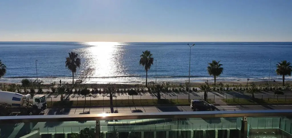 Konak Tower 44 Seaside