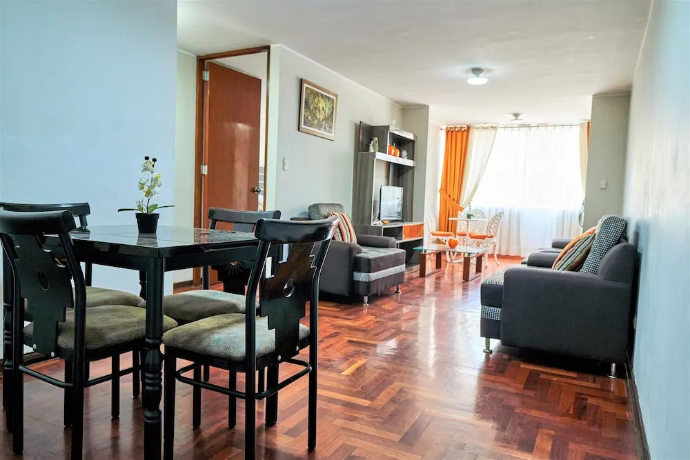 Eral Apartments Lima