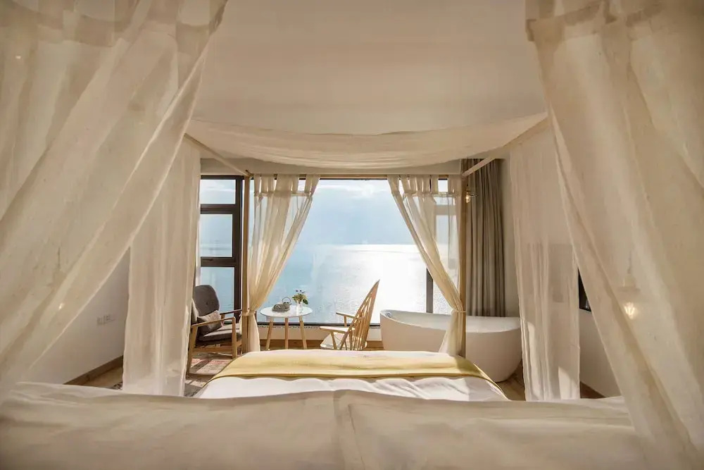 大理远山青Stone Hill悬崖海景民宿 Dali Verdant Whisper-Stone Hill Seaview Inn