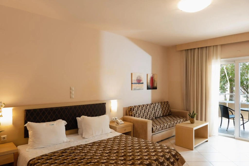 Molos Bay Hotel
