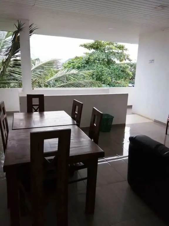 Hotel City Esala
