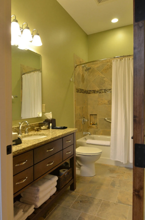 The Bleckley Inn
