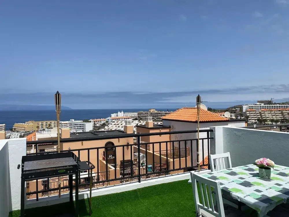 Apartment in Tenerife With Sea Views
