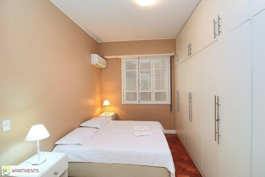 Excelente 2 Qtos A 100 Metros Da Praia