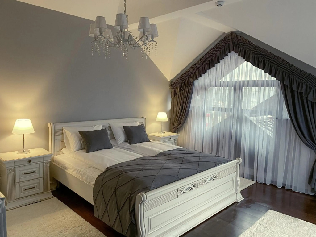 Hostynnyy Dvir Apartament Hotel & SPA