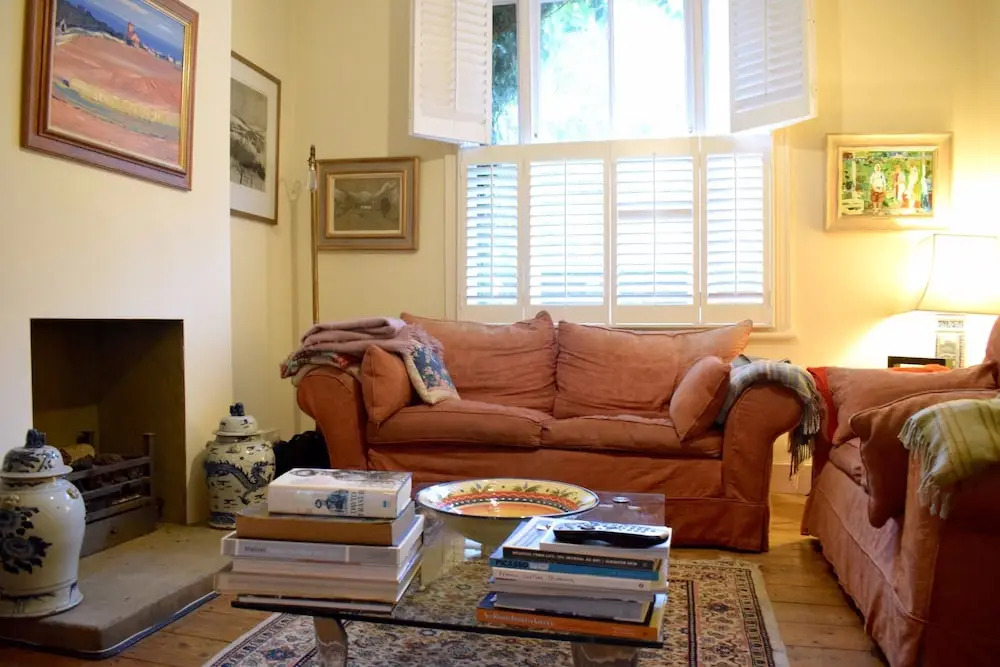 2 Bedroom Family Home In Brixton