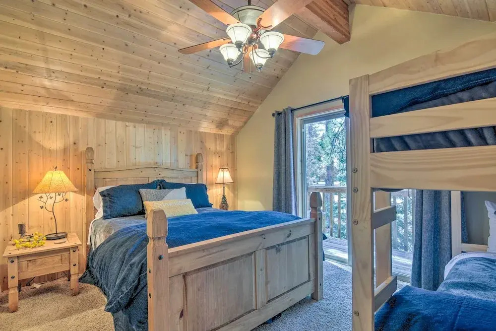 Duck Creek Village Cabin: Hike, Ski, & Bike