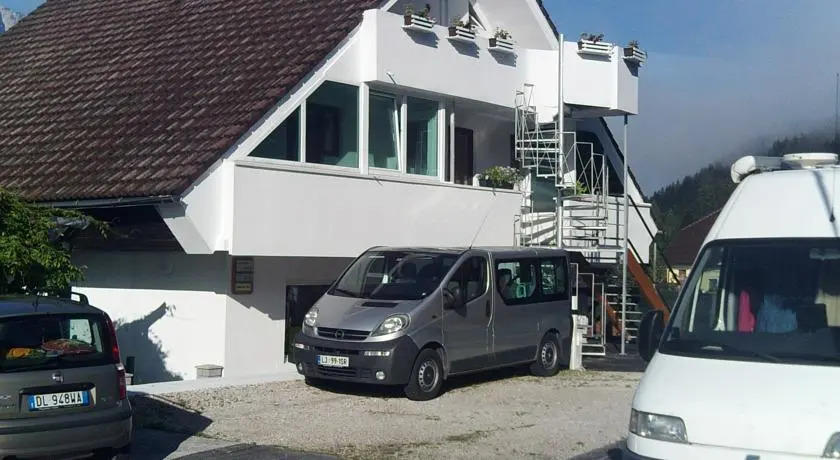 Alpika Apartments